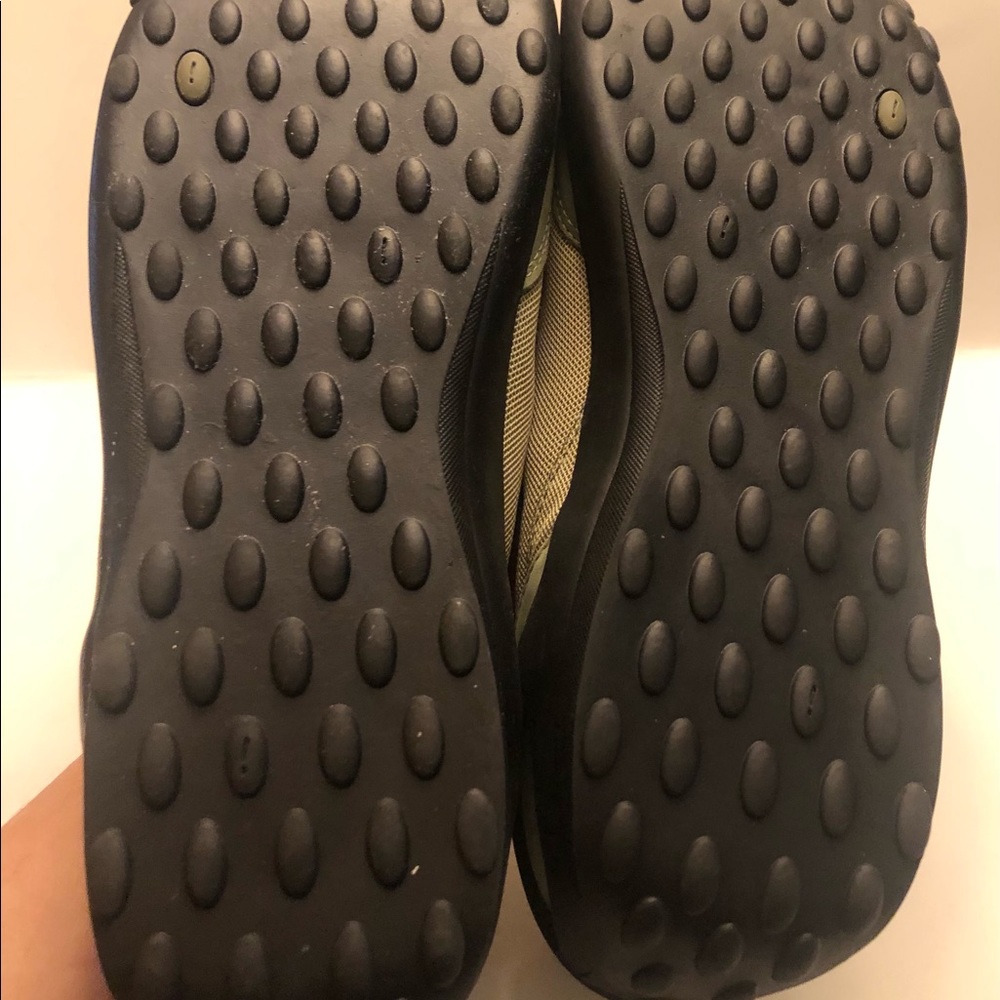 Pr!vo Shoes, Size 11, Excellent preowned condition - Picture 7 of 8